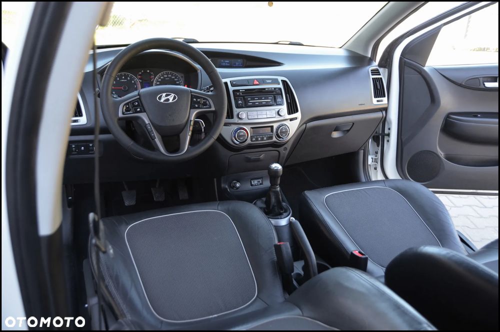 Hyundai i20 - 34