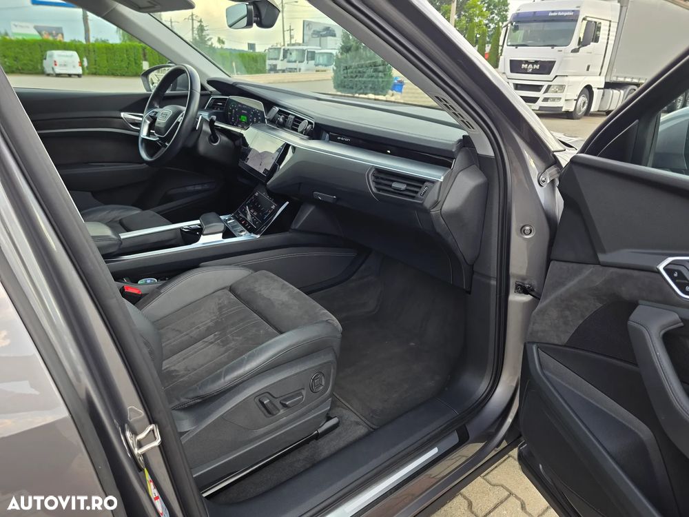 Audi e-tron 50 quattro advanced - 22