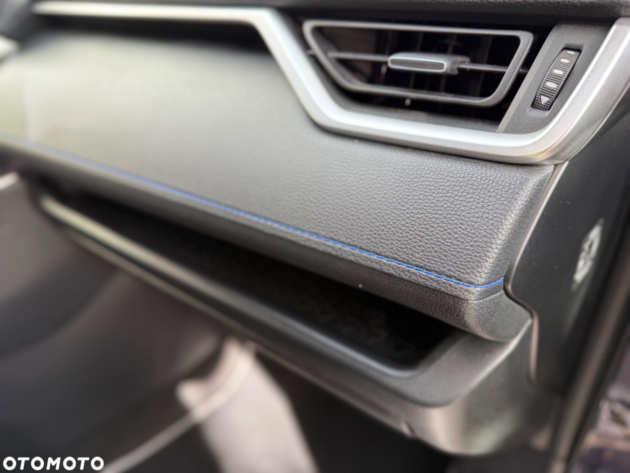 Toyota RAV4 2.5 Hybrid Selection 4x2 - 30