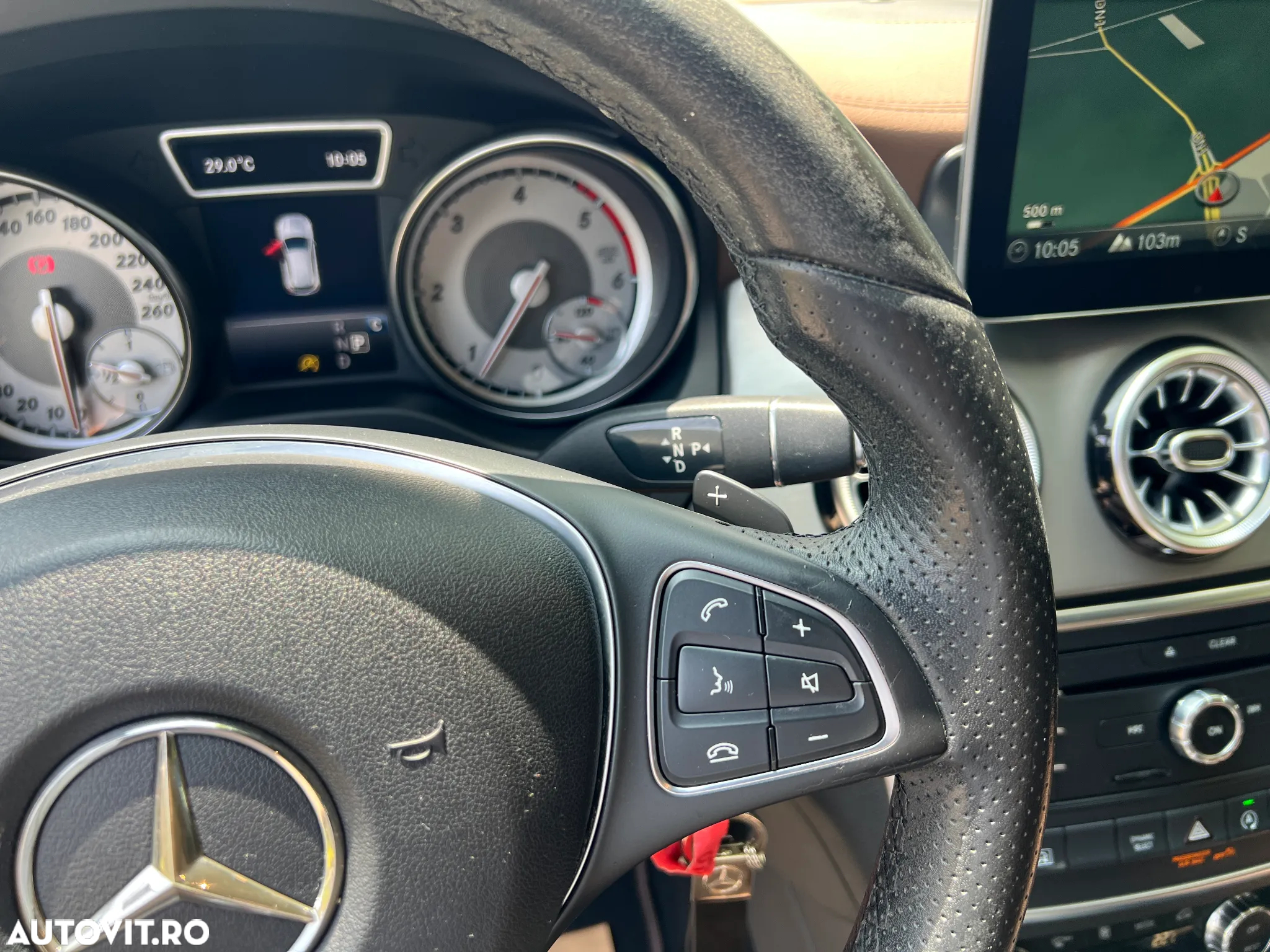 Mercedes-Benz GLA 200 (CDI) d 4Matic 7G-DCT Urban - 24