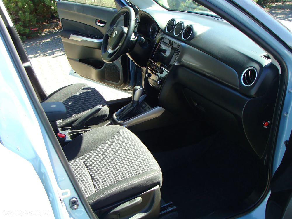 Suzuki Vitara 1.4 Boosterjet Hybrid Automatik Comfort - 23