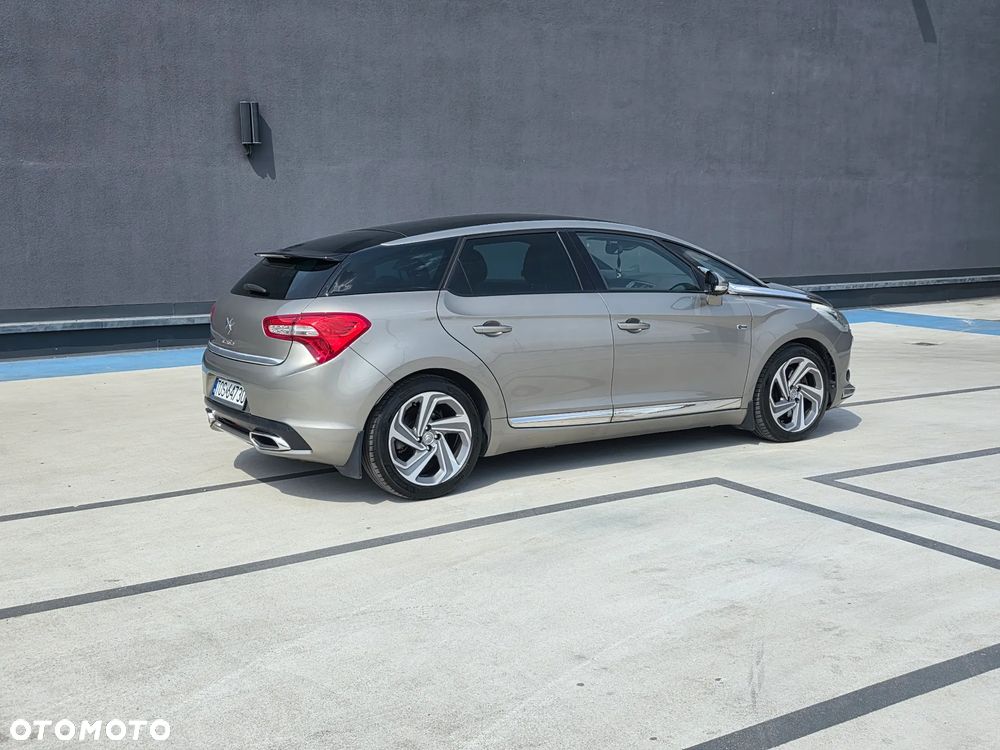 Citroën DS5 2.0 HDi Hybrid4 SportChic MCP - 16
