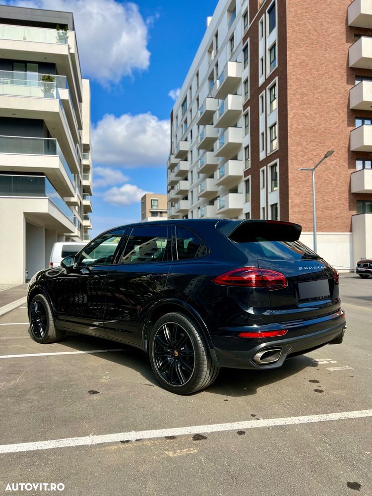 Porsche Cayenne Diesel Platinum Edition - 5