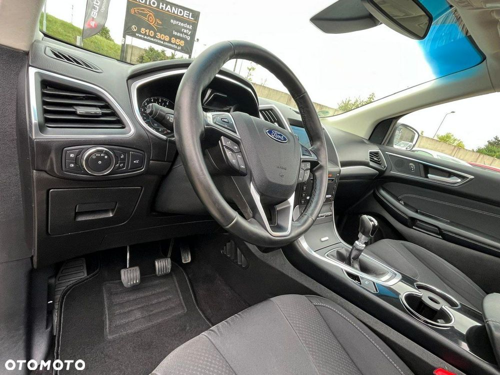 Ford Edge - 30