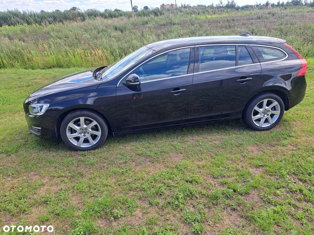Volvo V60 T3 - 2