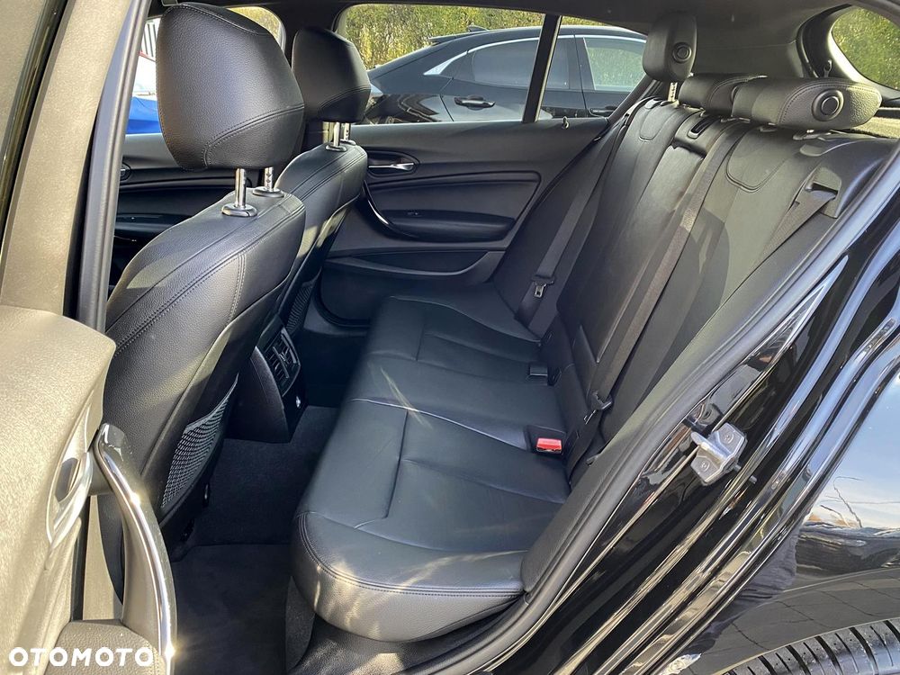 BMW Seria 1 120d M Sport - 26