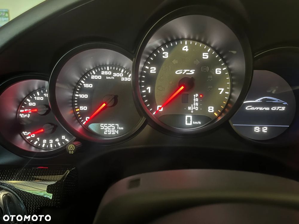 Porsche 911 Carrera GTS PDK - 11