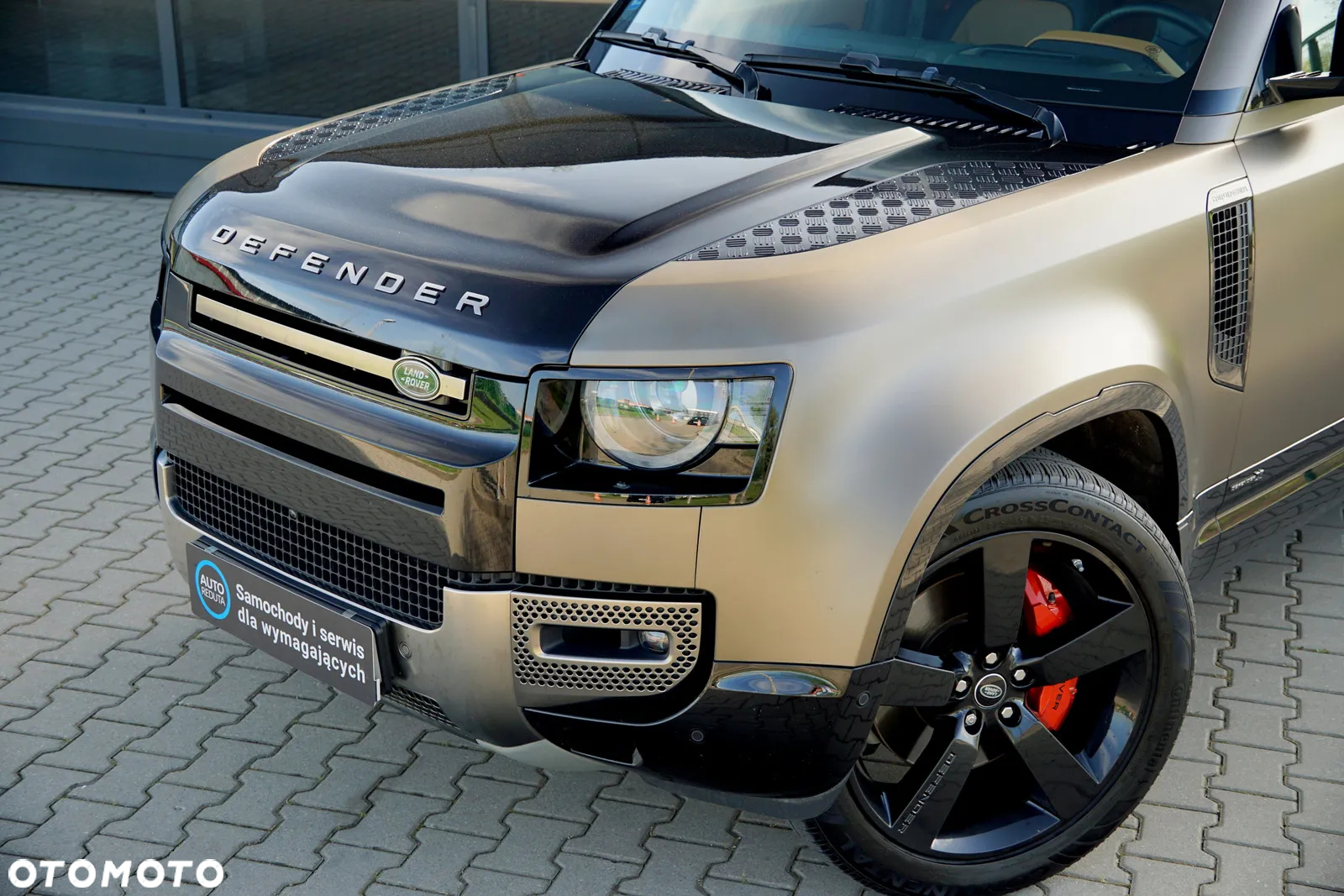 Land Rover Defender 110 P400 X - 10