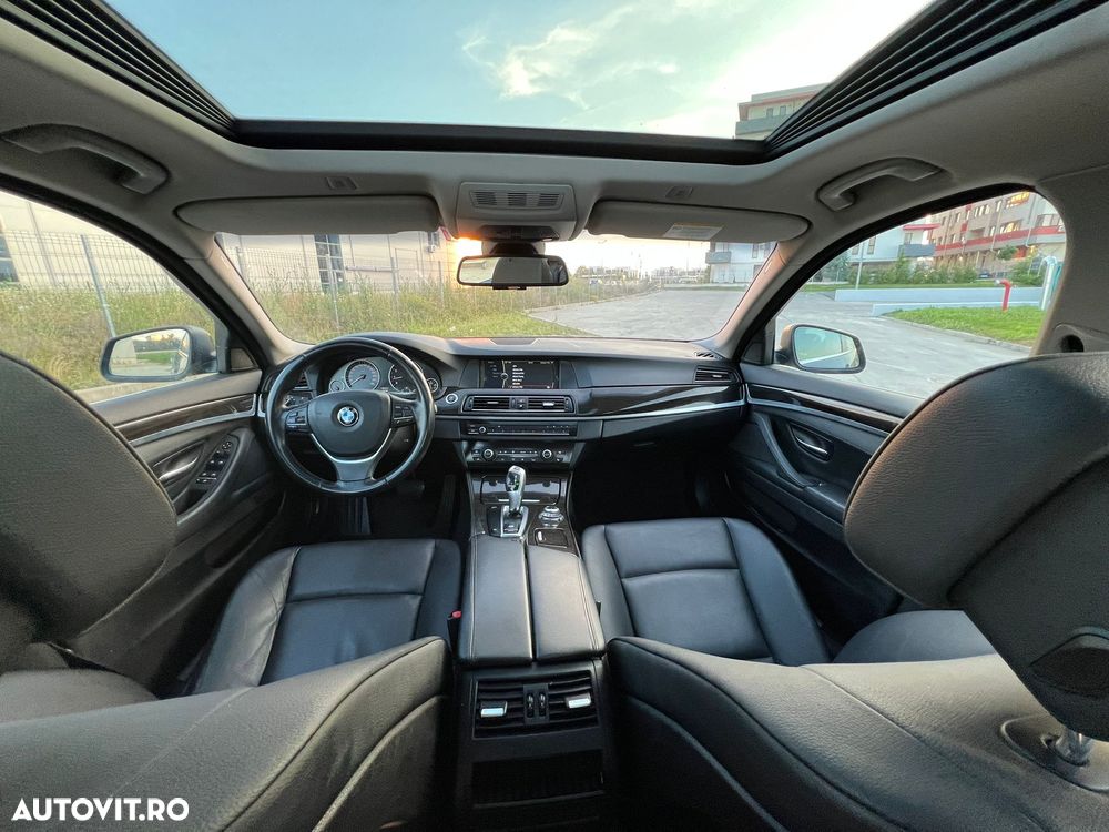 BMW Seria 5 523i Aut. - 13