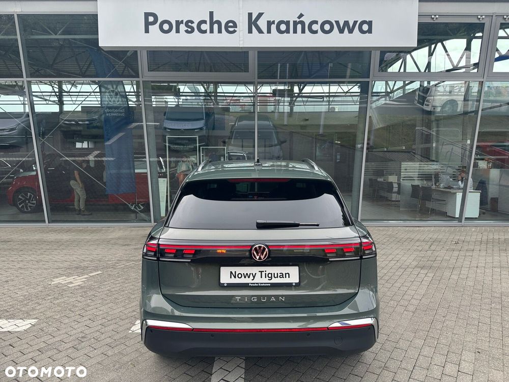 Volkswagen Tiguan 2.0 TDI Elegance DSG - 8