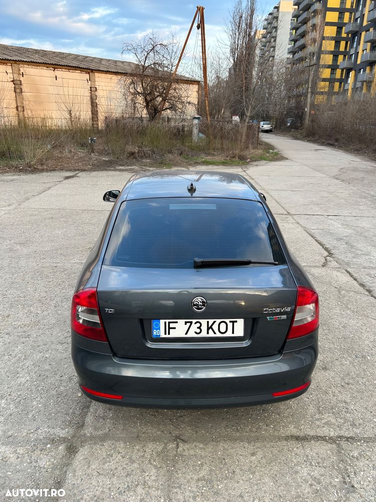 Skoda Octavia 1.6 TDI Drive DSG - 5