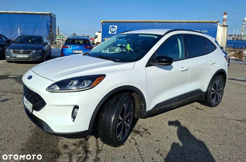 Ford Kuga 2.0 EcoBoost AWD ST-Line ASS - 4