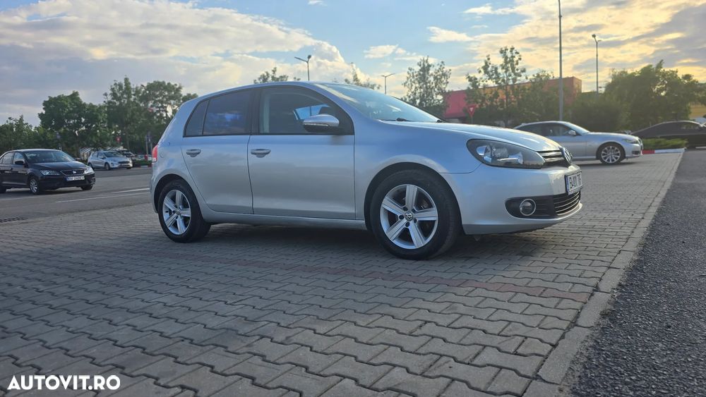 VOLKSWAGEN Golf 2010 — imagine 7