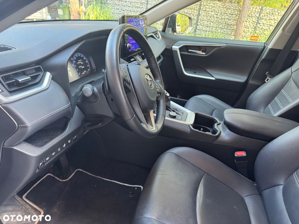 Toyota RAV4 - 21