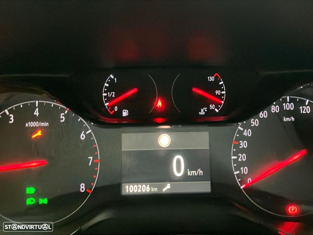 Opel Corsa 1.2 T GS - 12