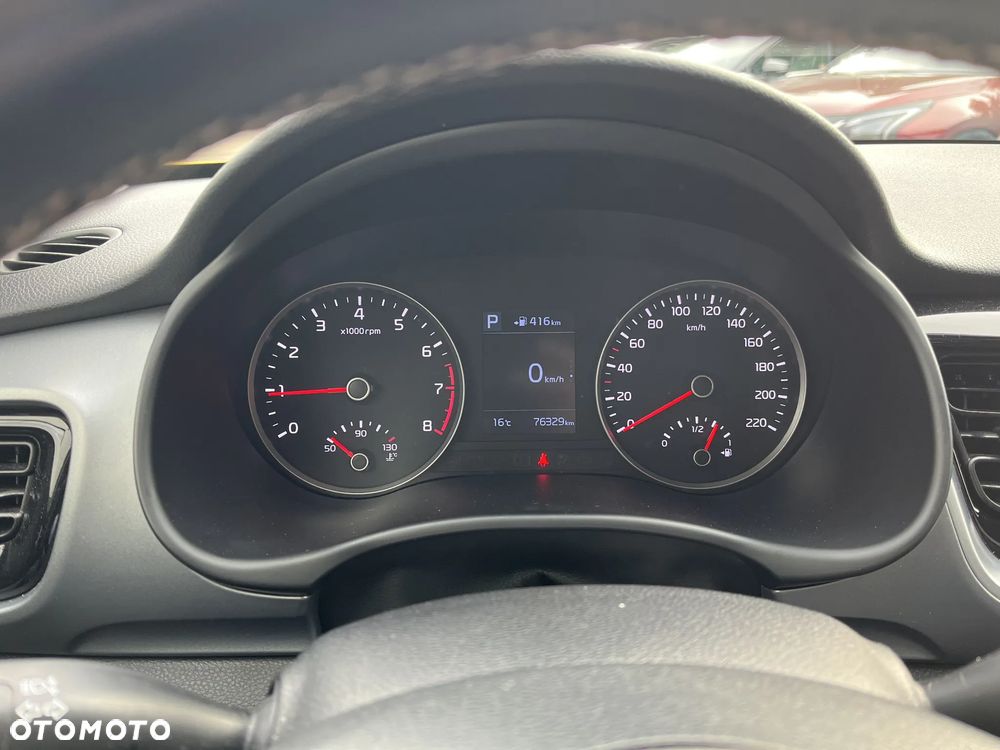Kia Stonic 1.0 T-GDI L - 15