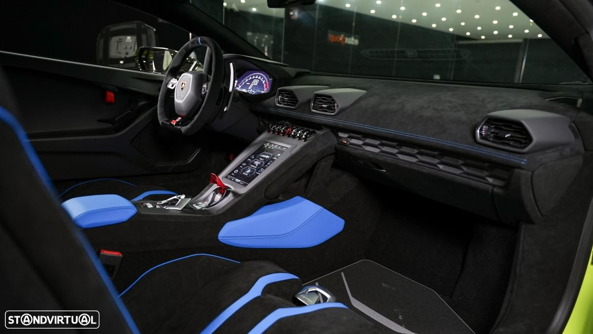Lamborghini Huracán STO - 9