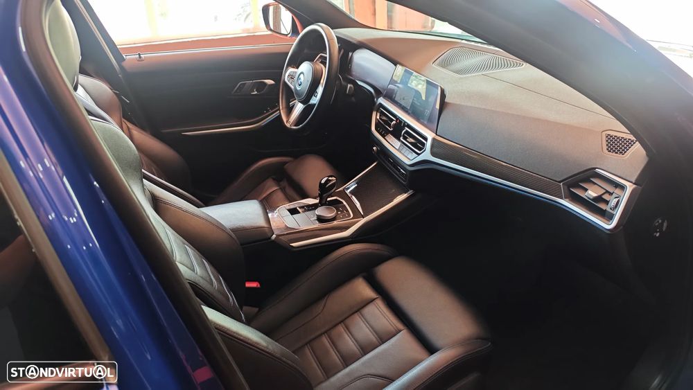 BMW 330 e Pack M Auto - 24