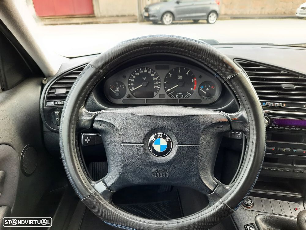 BMW 318 tds - 7