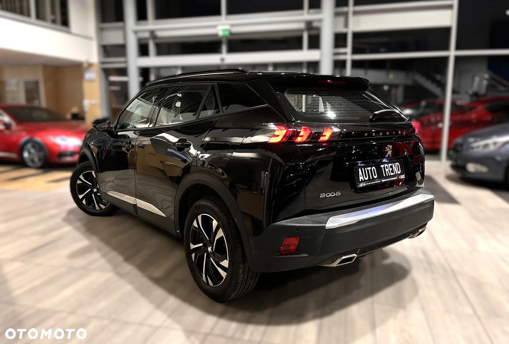 Peugeot 2008 PureTech 130 Allure - 4