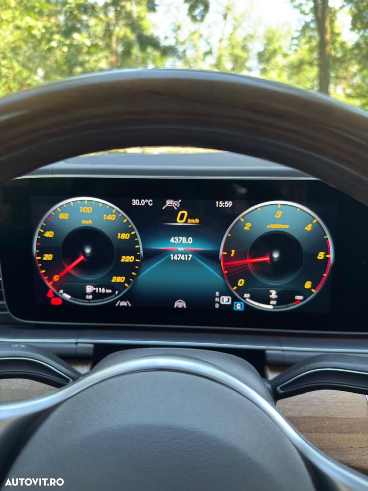 Mercedes-Benz GLE - 11