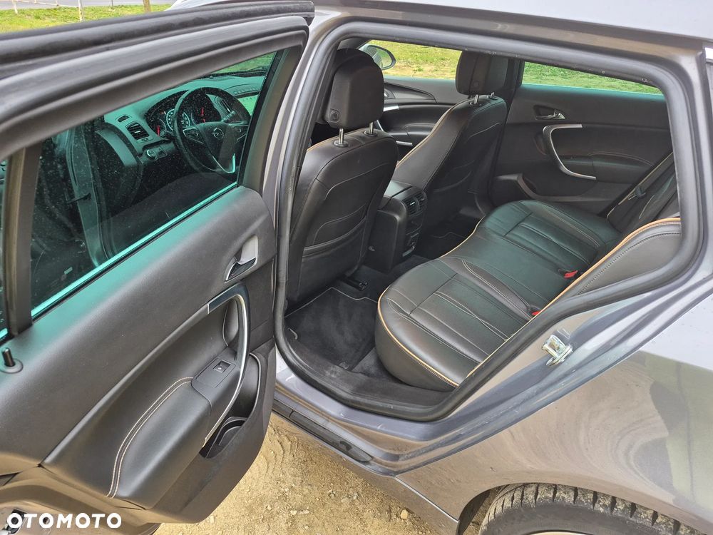 Opel Insignia 2.0 SIDI Turbo 4x4 Sports Tourer Innovation - 19