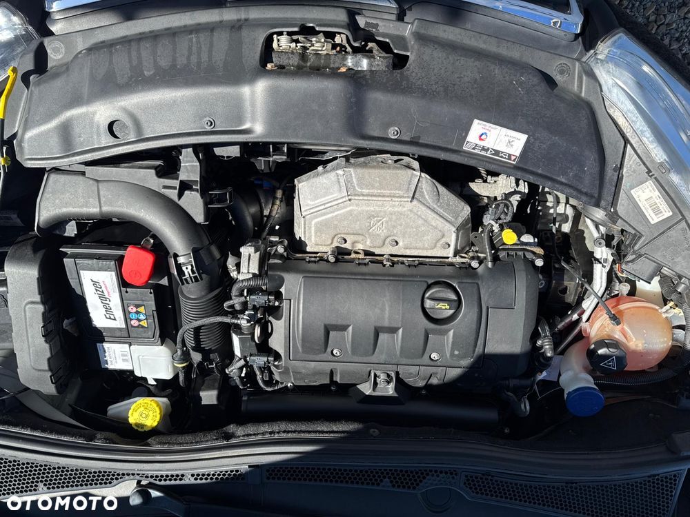 Peugeot 208 95 VTI Active - 14