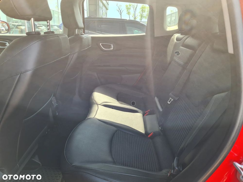 Jeep Compass 1.5 T4 mHEV Night Eagle FWD S&S DCT - 23