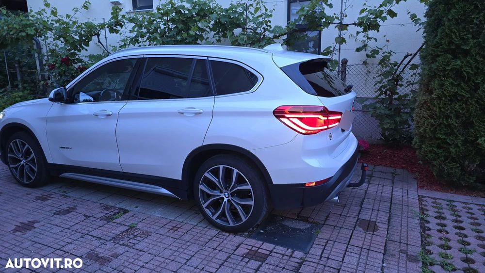 BMW X1 xDrive20d Aut. xLine - 8