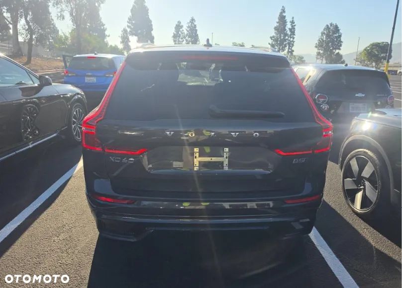 Volvo XC 60 B5 B AWD Plus Bright - 6