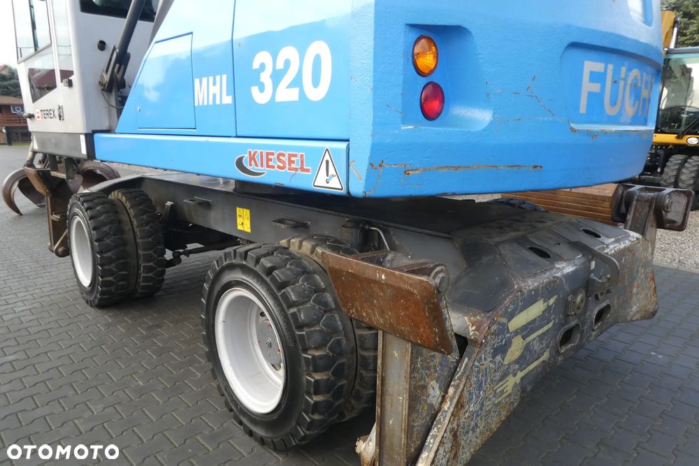 Fuchs MHL 320 Z NIEMIEC PRZEŁADUNKOWY - 9