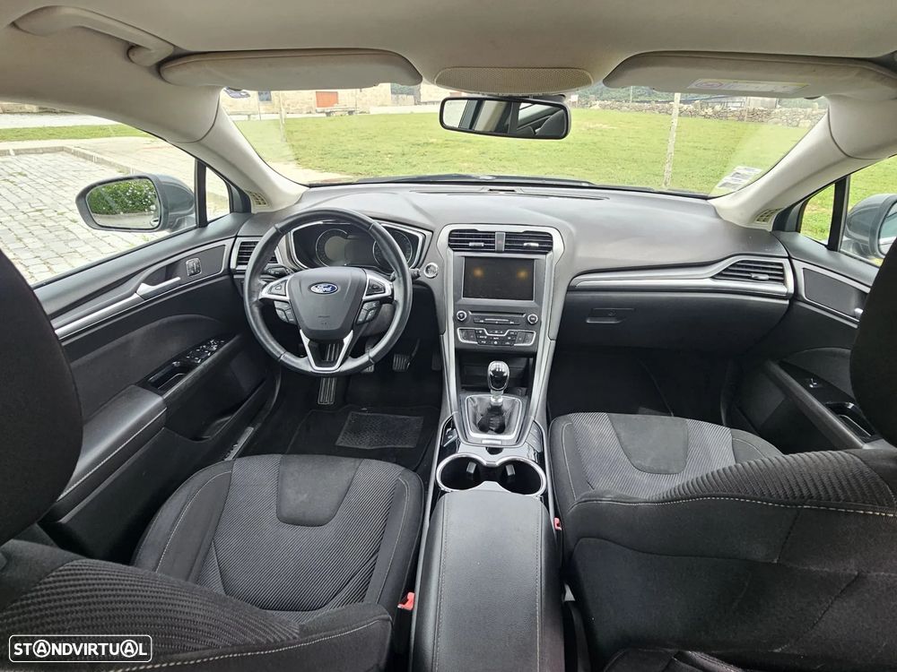 Ford Mondeo - 16