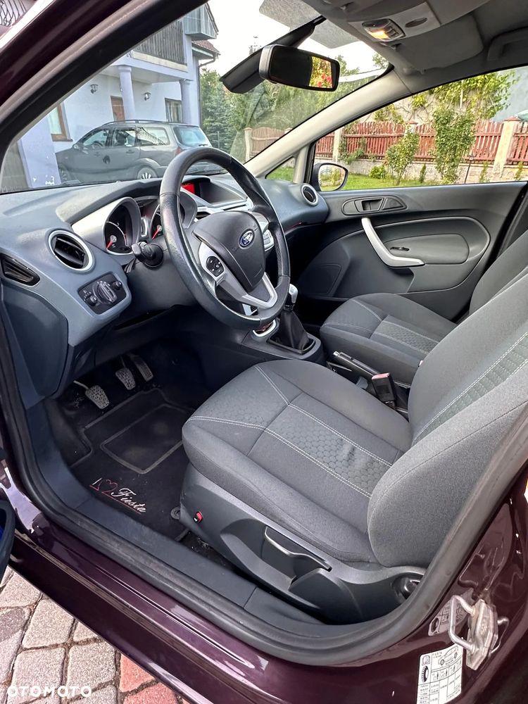 Ford Fiesta 1.25 Gold X EU5 - 6