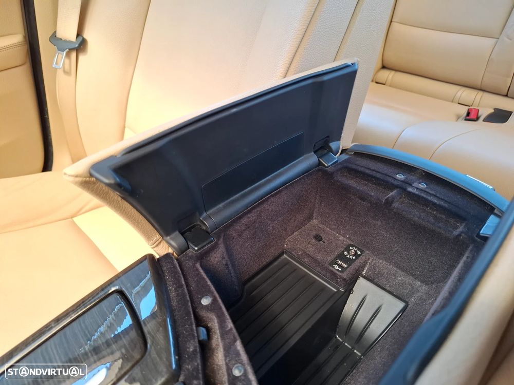 BMW 525 d Line Luxury Auto - 40