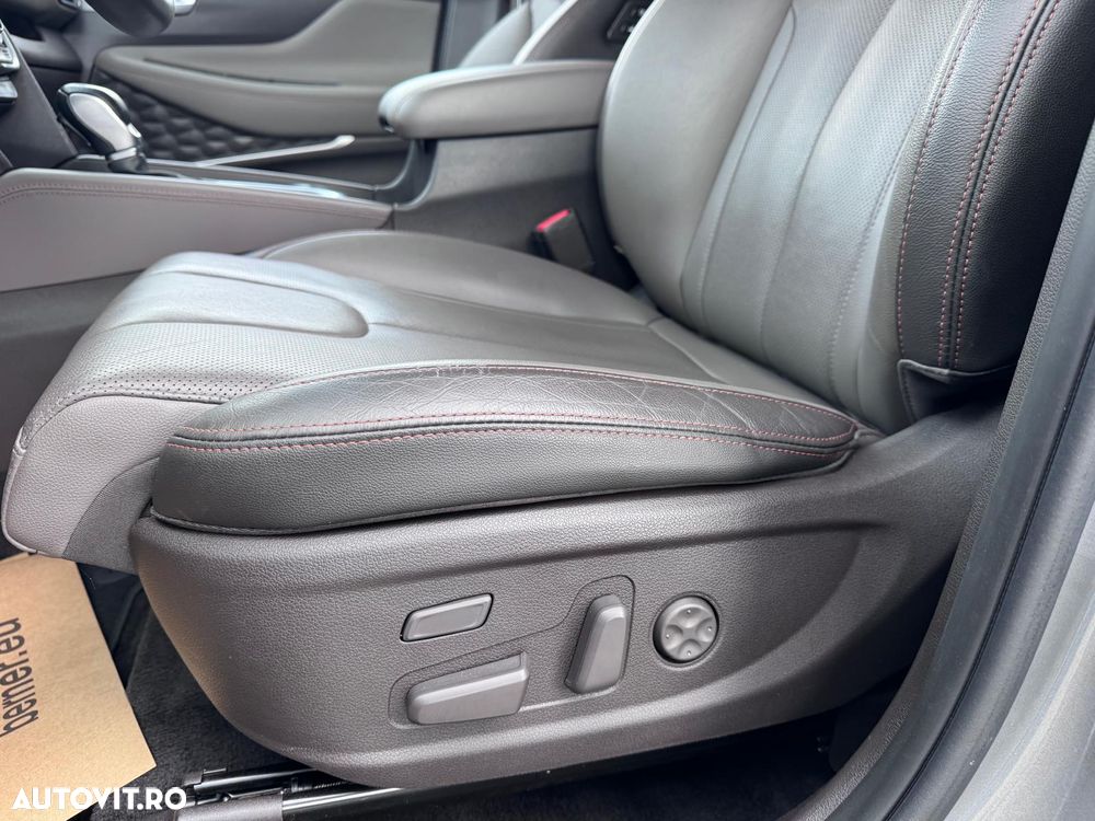 Hyundai Santa Fe 2.2 CRDi 4WD 8AT Luxury - 24