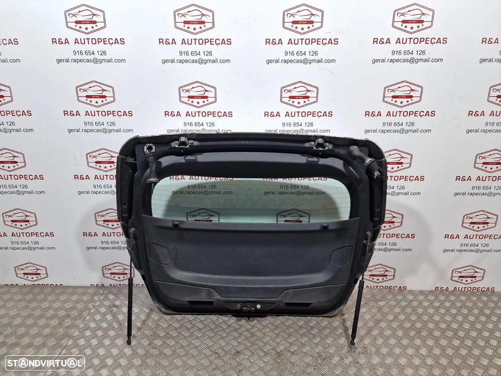 Tampa da Mala Peugeot 308 2015 carro 5 portas - 8