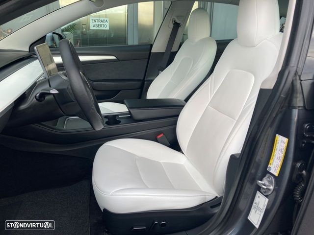 Tesla Model 3 Long Range Tração Integral - 26