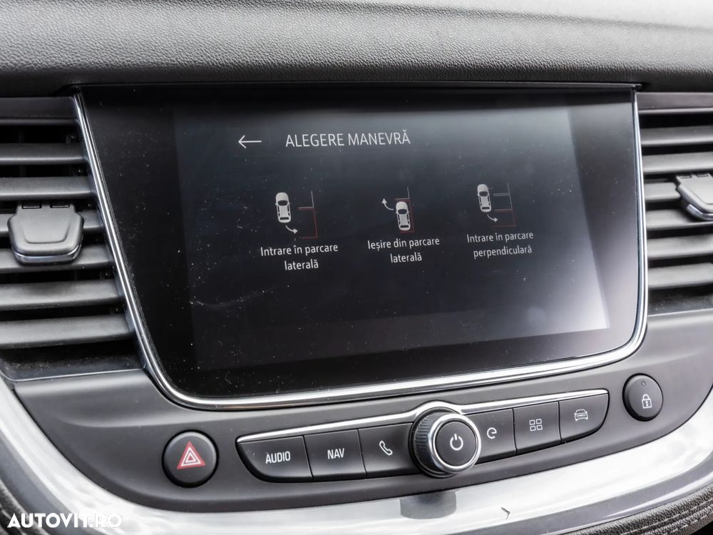 Opel Grandland X 1.6 Turbo START/STOP Ultimate - 32