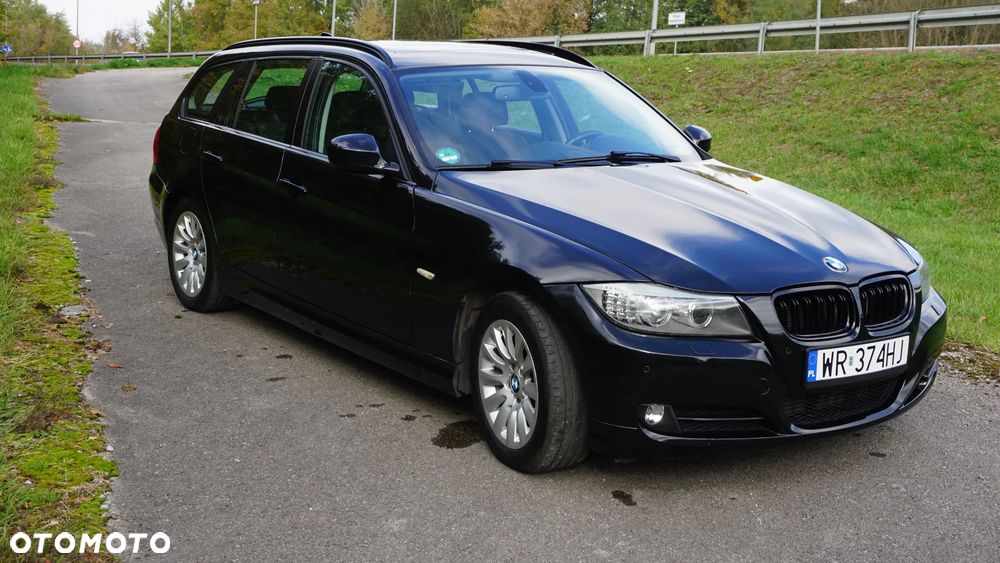 BMW Seria 3 320d xDrive - 6