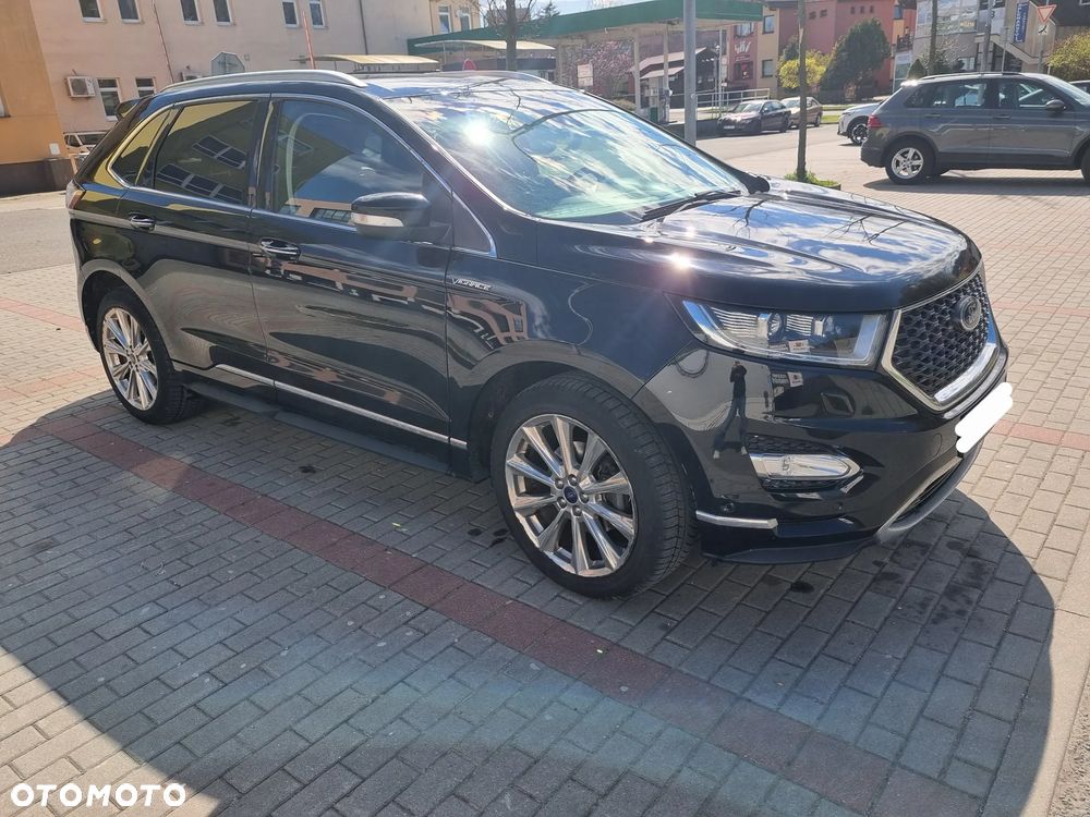 Ford Edge - 8