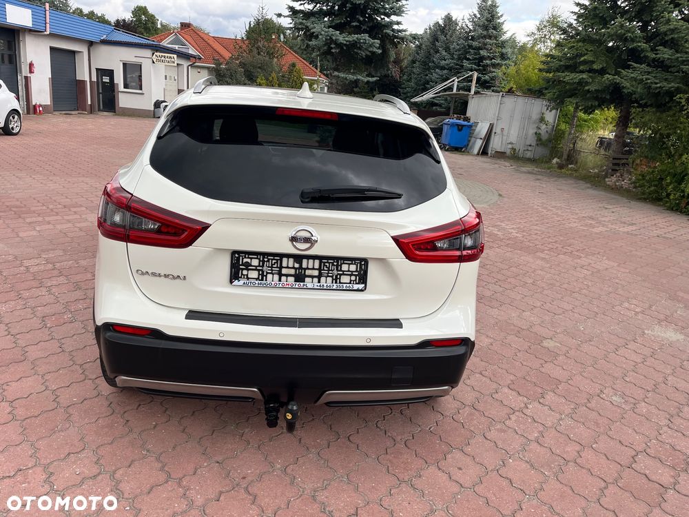 Nissan Qashqai 1.2 DIG-T N-Connecta EU6 - 2