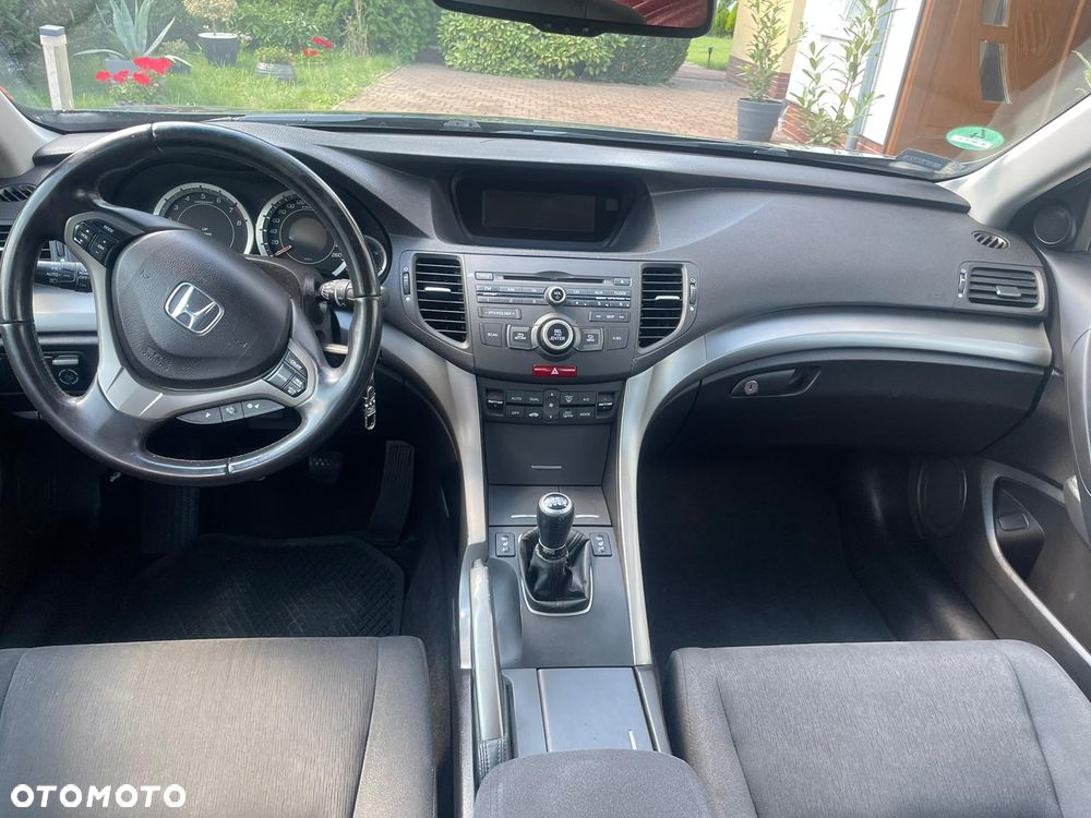 Honda Accord 2.0 Elegance Advantage - 16