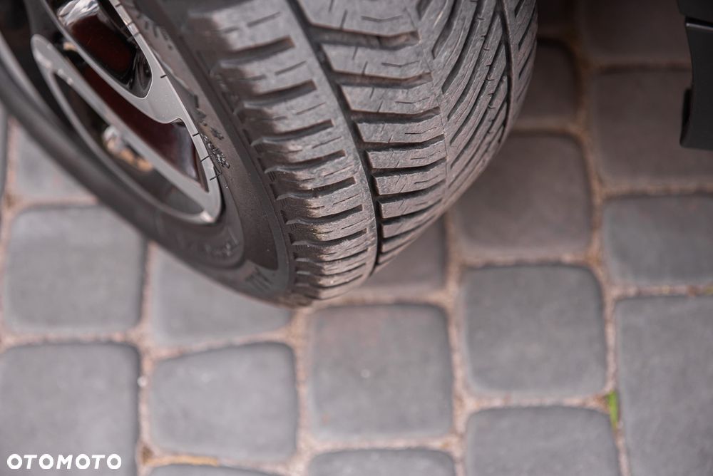 Renault Captur 1.5 dCi Energy Zen EU6 - 29