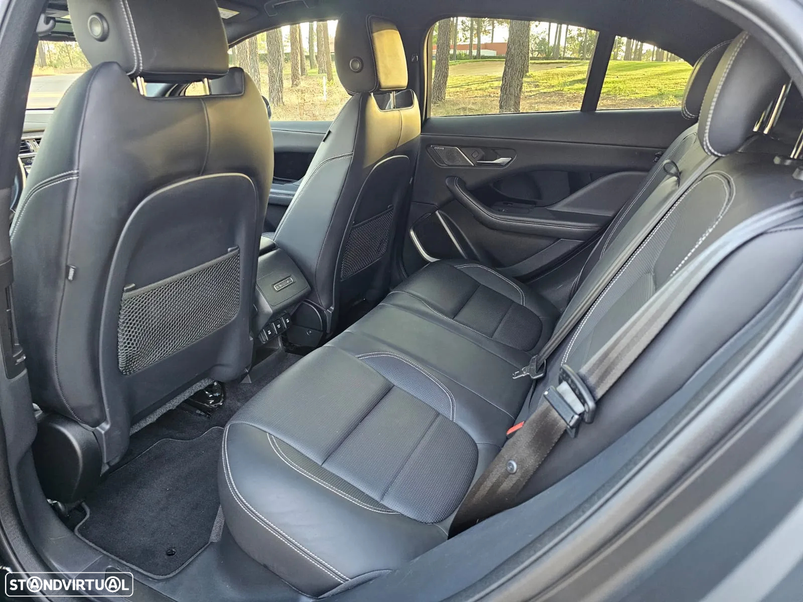 Jaguar I-Pace EV400 AWD HSE - 19