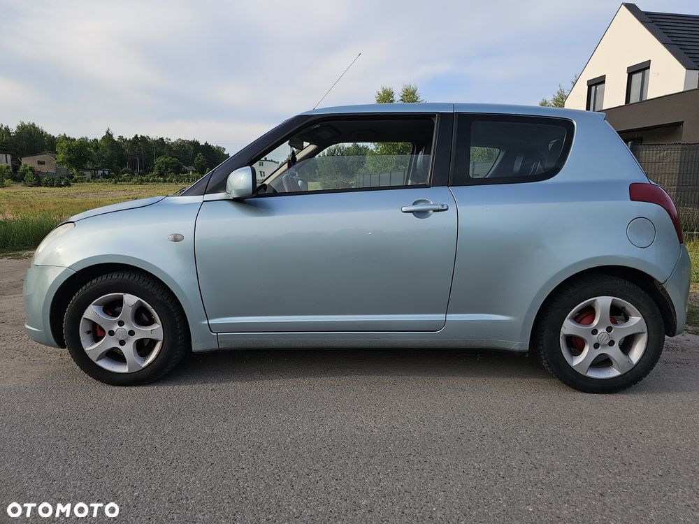 Suzuki Swift - 2