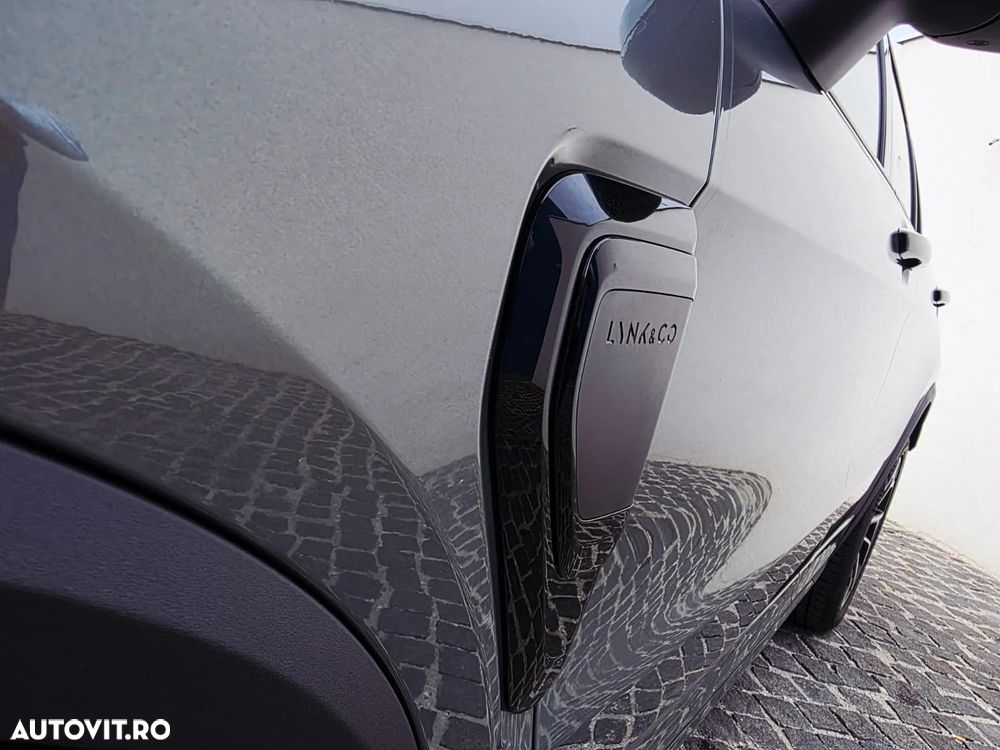 Lynk&Co 01 - 35