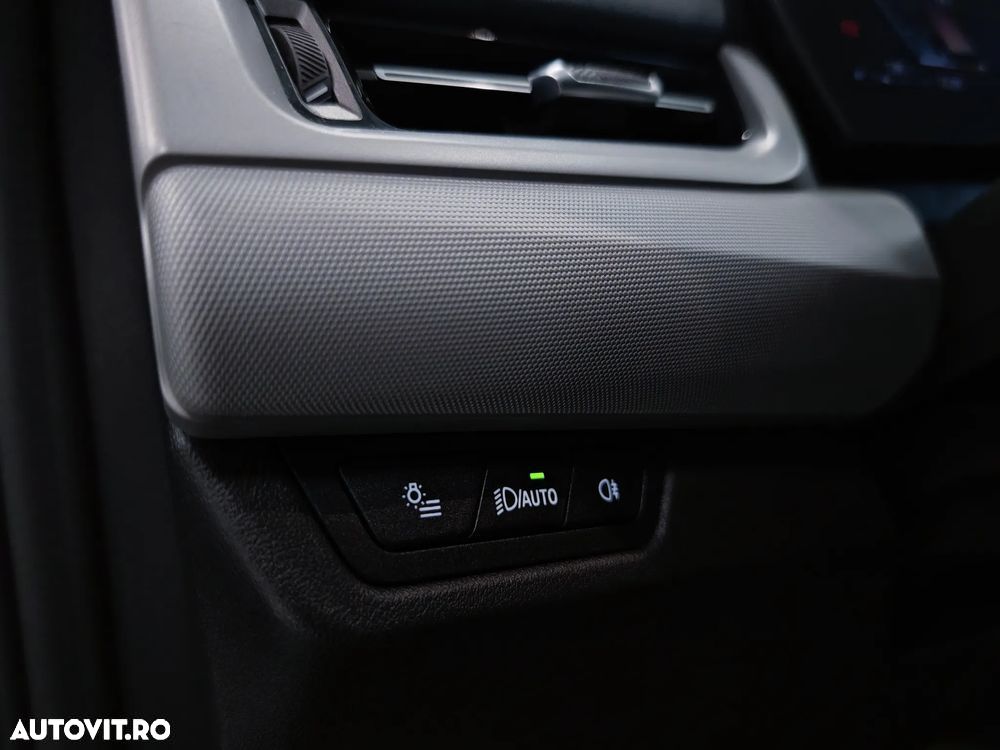 BMW X1 sDrive18i Aut. Advantage - 17