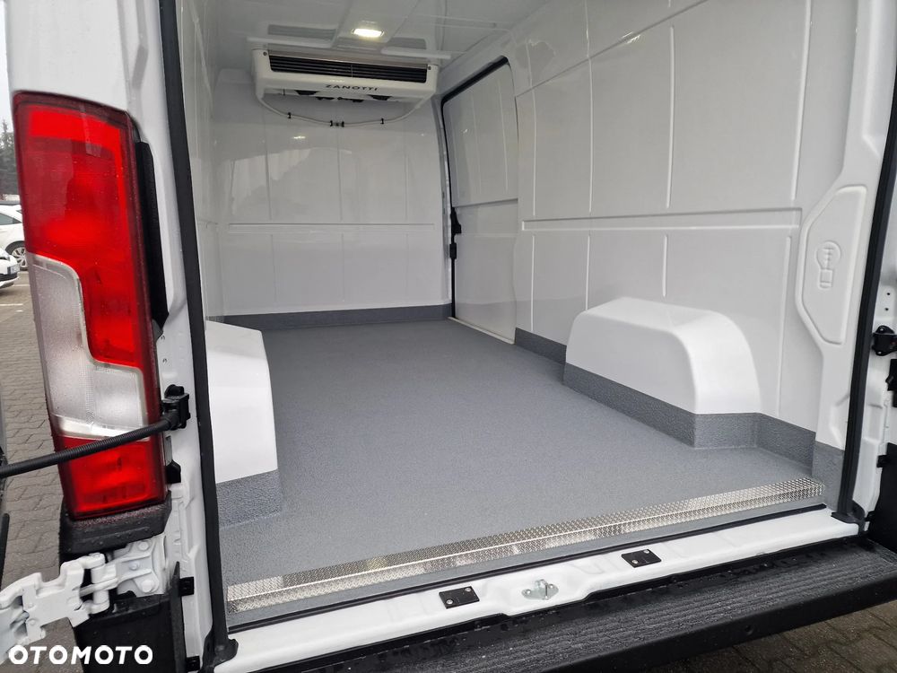 Toyota PROACE MAX - 15