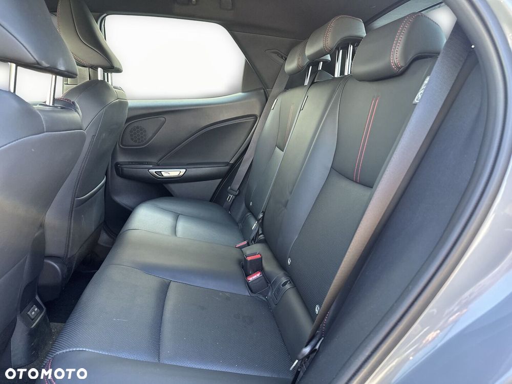 Lexus LBX 1.5 Hybrid Elegant - 15