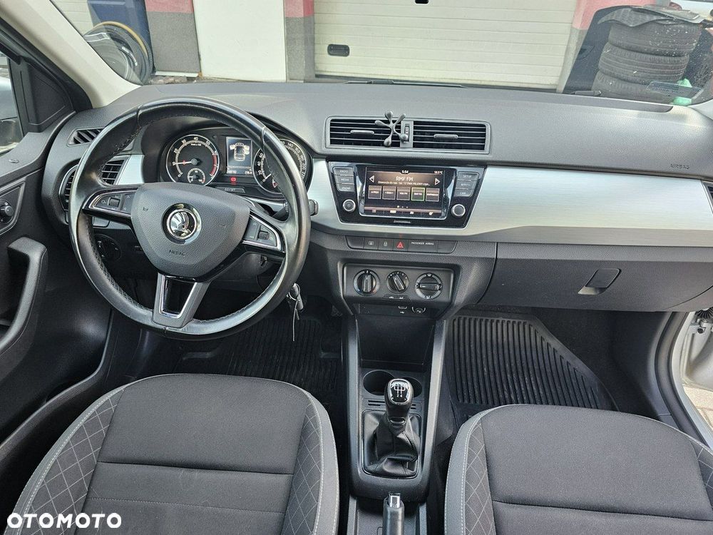 Skoda Fabia - 15